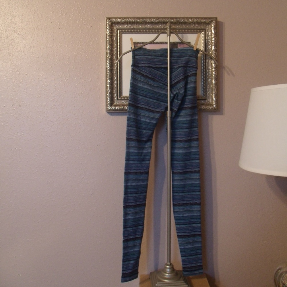 Lululemon Wunder Under Space Dye Twist Legging - image 3